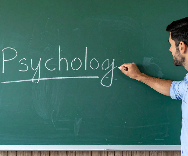 Los Grandes Autores de Psicología y sus Aportaciones